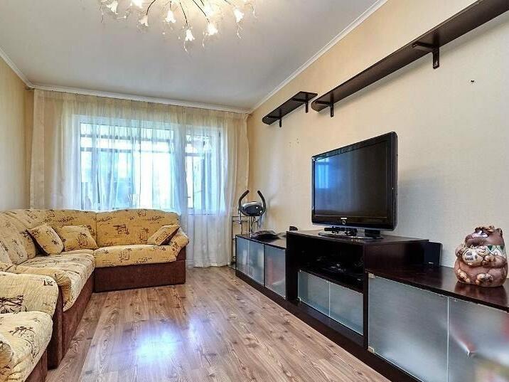 Купить Квартиру Труда 42